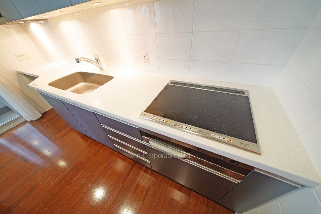 THE TOKYO TOWERS(賃貸専用部分)の写真 キッチン ※21階の同じ間取タイプを撮影。仕様が異なることがあります。