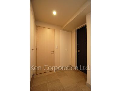 THE TOKYO TOWERS(賃貸専用部分)の写真 玄関 ※27階の同じ間取タイプを撮影。仕様が異なることがあります。