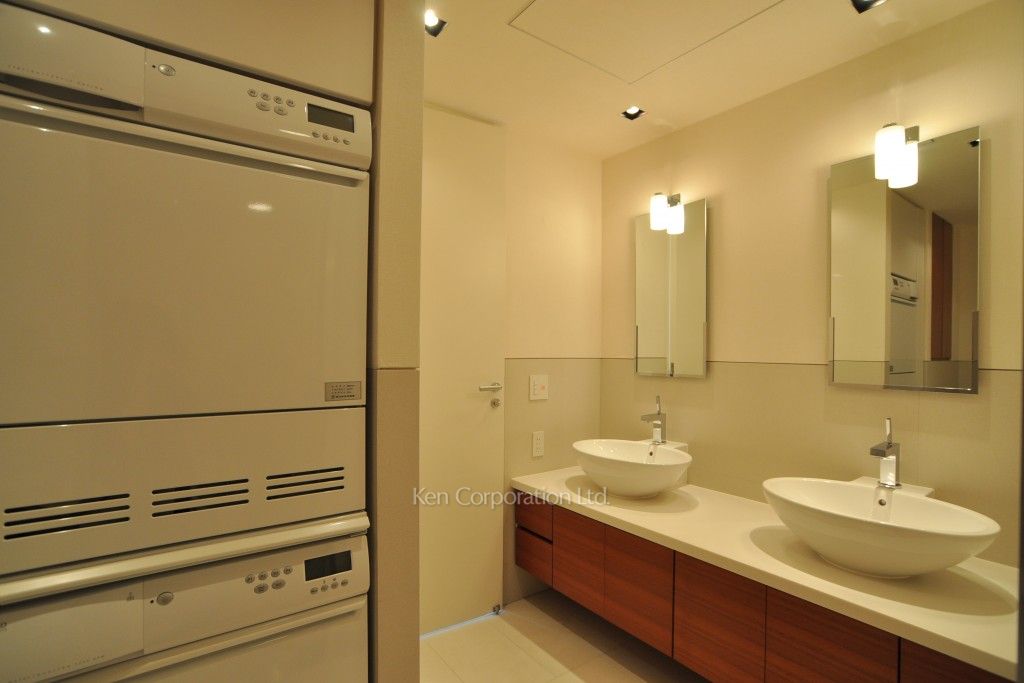 パークアクシス青山一丁目タワーの写真 パウダールーム ※34階の同じ間取タイプを撮影。仕様が異なることがあります。