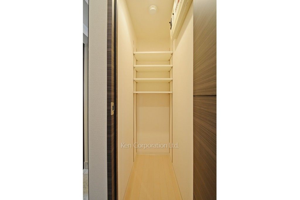 レジディア広尾南の写真 ストレージ