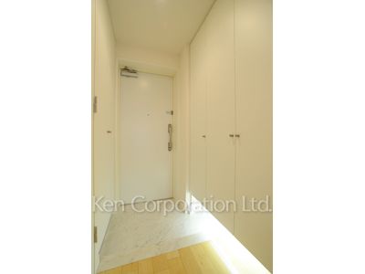 カスタリア高輪の写真 玄関 ※2階の同じ間取タイプを撮影。仕様が異なることがあります。