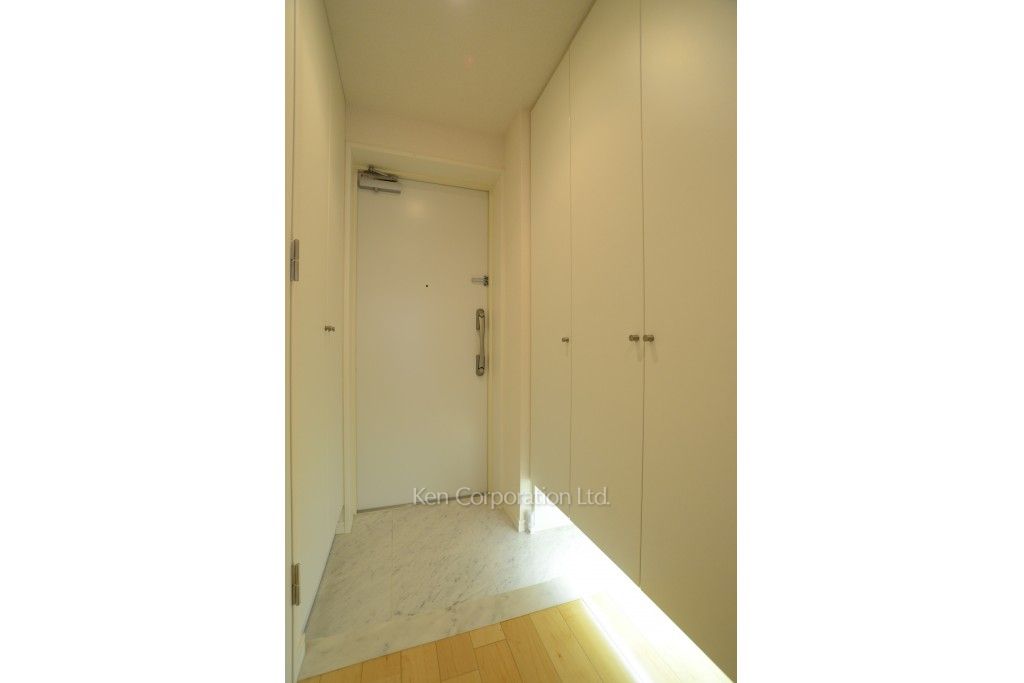 カスタリア高輪の写真 玄関 ※2階の同じ間取タイプを撮影。仕様が異なることがあります。