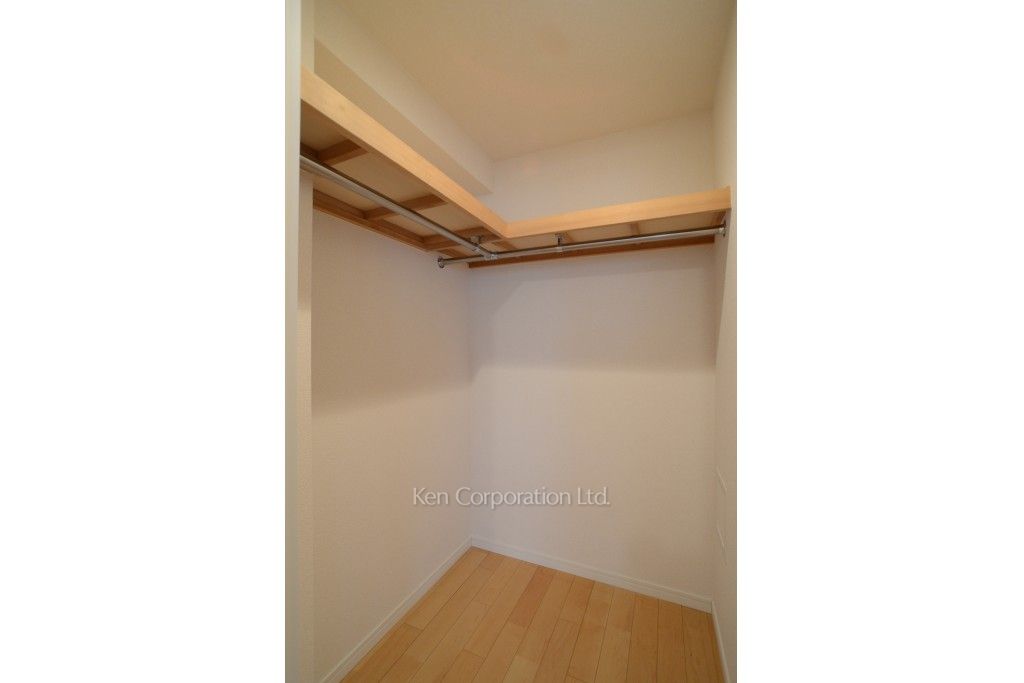 カスタリア高輪の写真 ウォークインクローゼット ※2階の同じ間取タイプを撮影。仕様が異なることがあります。