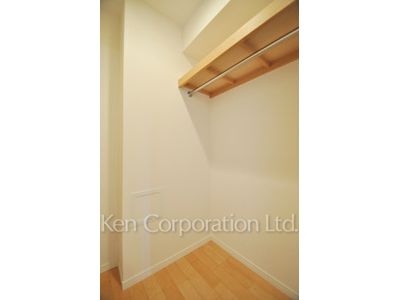 カスタリア高輪の写真 ウォークインクローゼット ※2階の同じ間取タイプを撮影。仕様が異なることがあります。