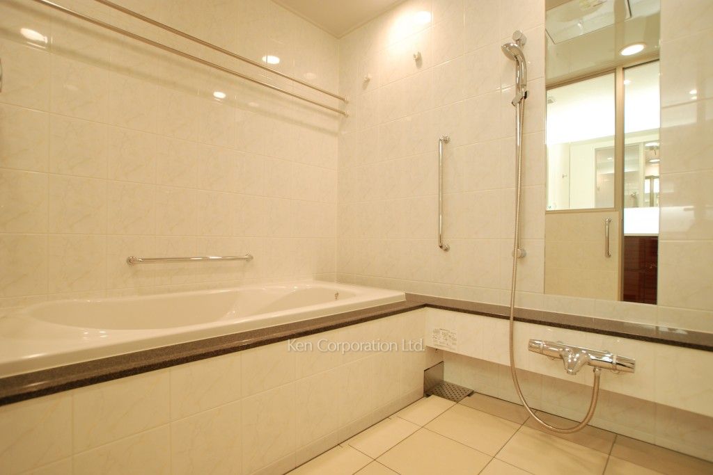 フォレセーヌ霊南坂レジデンスの写真 バスルーム