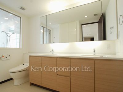 パウダールーム