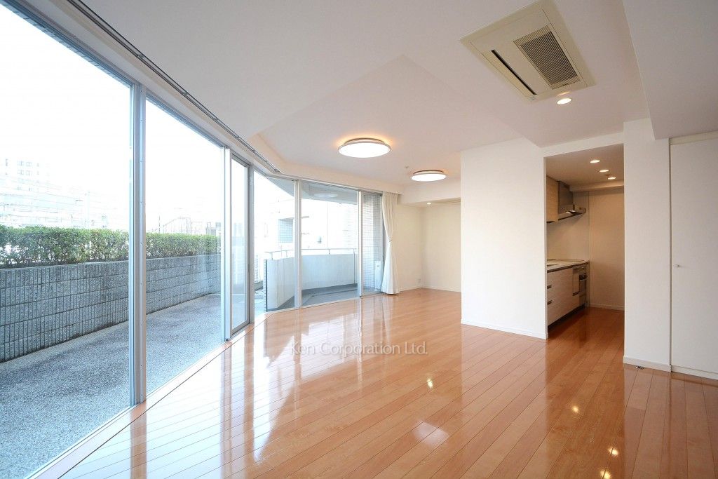 コスモリード南麻布の写真 居室（LDなど）