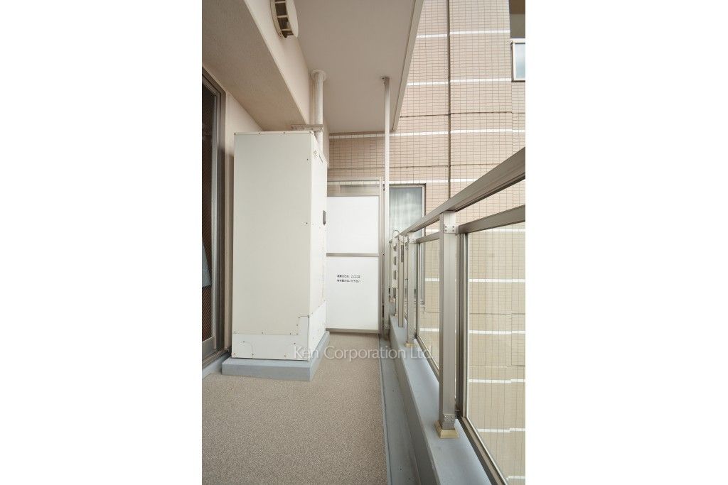 プライムアーバン新宿夏目坂タワーレジデンスの写真 バルコニー