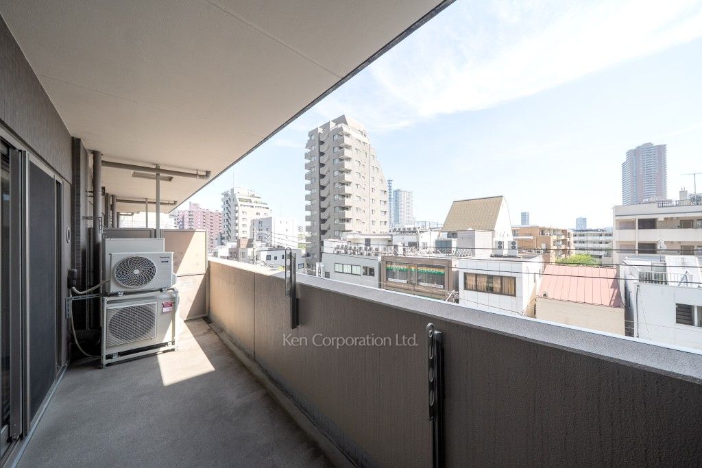 プライムアーバン新宿夏目坂タワーレジデンスの写真 バルコニー