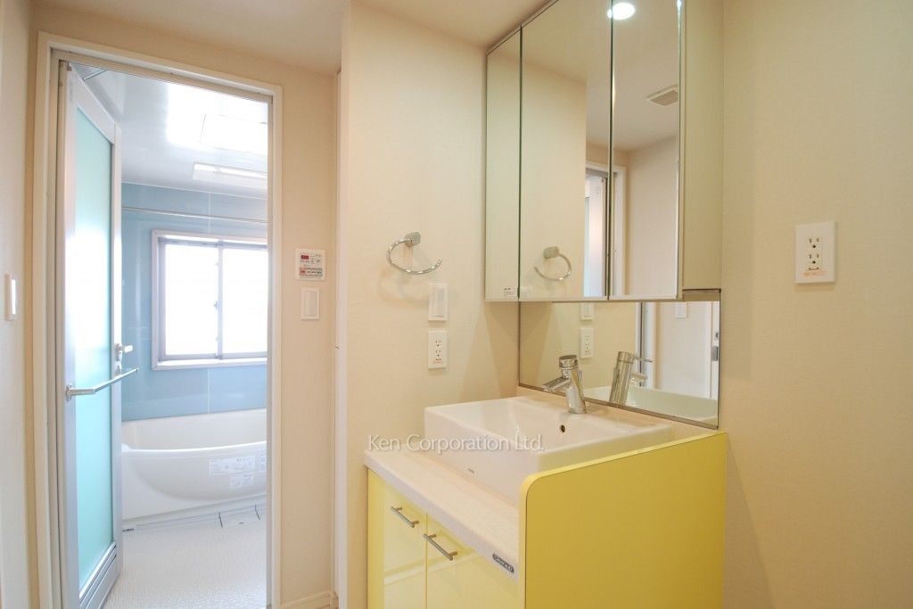 プライムアーバン新宿夏目坂タワーレジデンスの写真 パウダールーム ※12階の同じ間取タイプを撮影。仕様が異なることがあります。