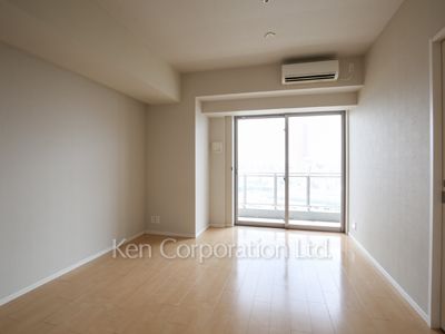 プライムアーバン新宿夏目坂タワーレジデンスの写真 リビングダイニング ※16階の同じ間取タイプを撮影。仕様が異なることがあります。