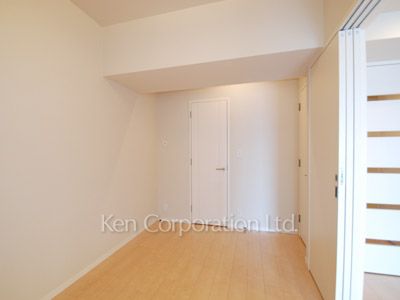 プライムアーバン新宿夏目坂タワーレジデンスの写真 ベッドルーム ※12階の同じ間取タイプを撮影。仕様が異なることがあります。