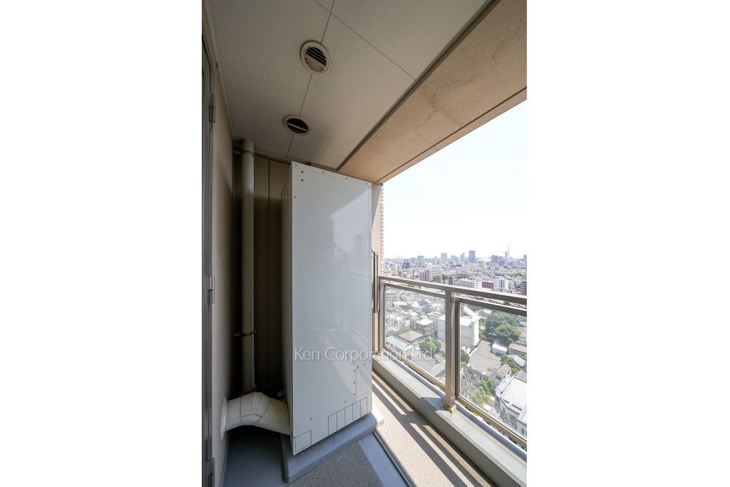 プライムアーバン新宿夏目坂タワーレジデンスの写真 バルコニー