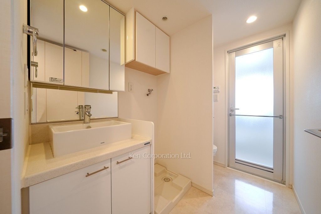 プライムアーバン新宿夏目坂タワーレジデンスの写真 パウダールーム