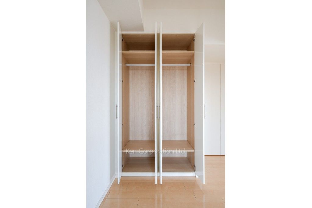 プライムアーバン新宿夏目坂タワーレジデンスの写真 クローゼット