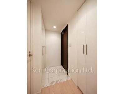 プライムアーバン新宿夏目坂タワーレジデンスの写真 玄関 ※20階の同じ間取タイプを撮影。仕様が異なることがあります。