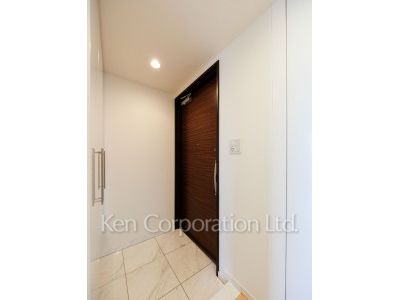 プライムアーバン新宿夏目坂タワーレジデンスの写真 玄関