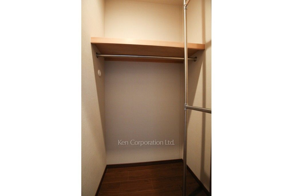 プライムアーバン新宿夏目坂タワーレジデンスの写真 ウォークインクローゼット