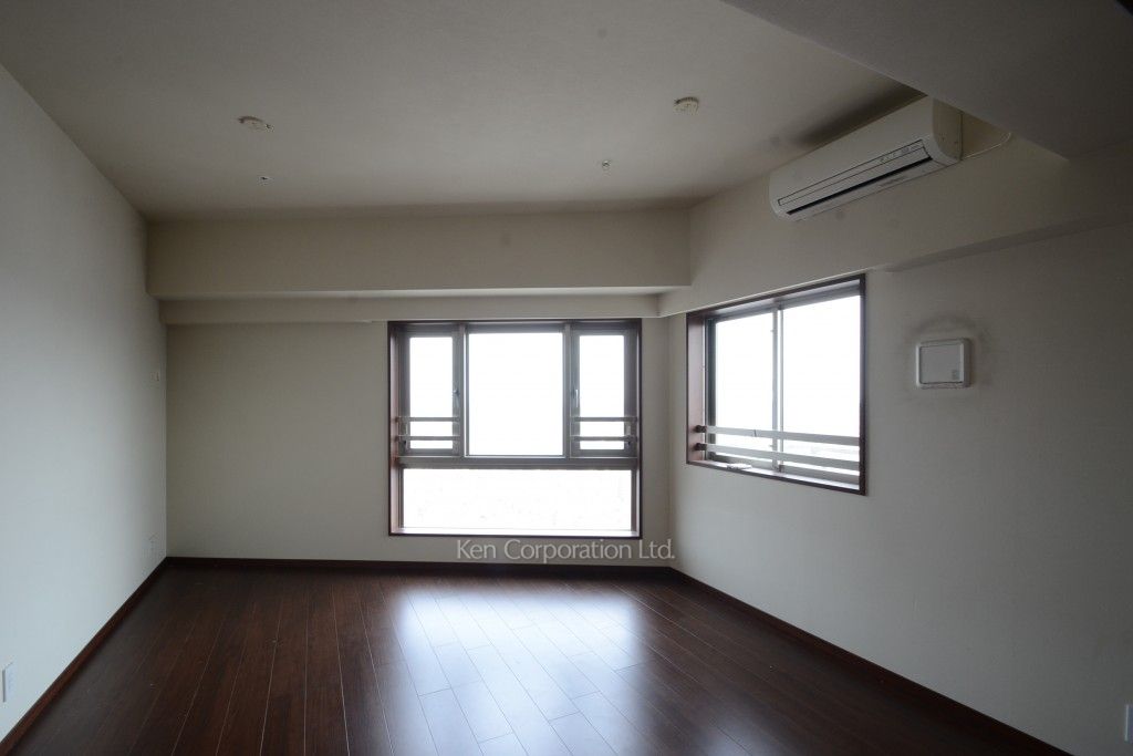 プライムアーバン新宿夏目坂タワーレジデンスの写真 リビングダイニング ※28階の同じ間取タイプを撮影。仕様が異なることがあります。