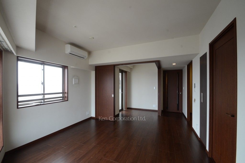 プライムアーバン新宿夏目坂タワーレジデンスの写真 リビングダイニング ※28階の同じ間取タイプを撮影。仕様が異なることがあります。