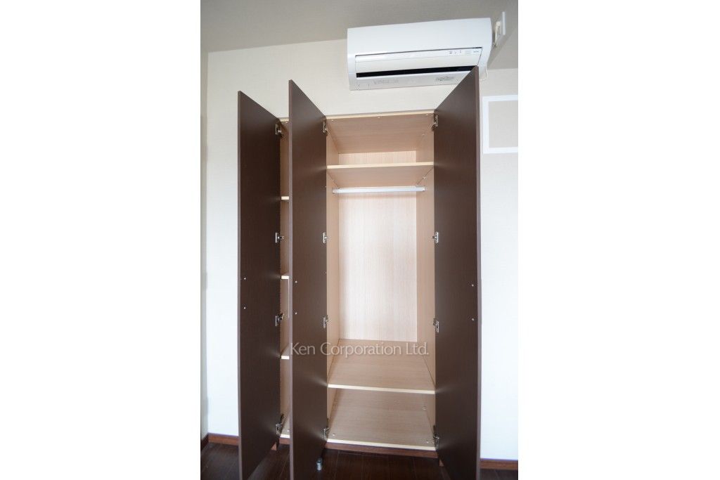 プライムアーバン新宿夏目坂タワーレジデンスの写真 クローゼット ※28階の同じ間取タイプを撮影。仕様が異なることがあります。