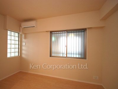 プライムアーバン新宿夏目坂タワーレジデンスの写真 ベッドルーム ※1階の同じ間取タイプを撮影。仕様が異なることがあります。