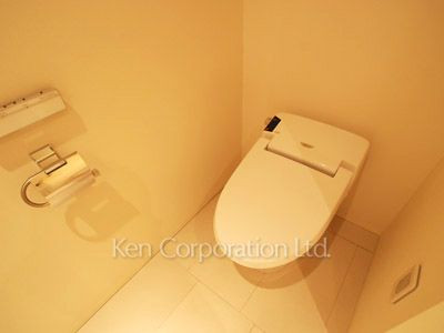 パークアクシス青山一丁目タワーの写真 トイレ ※9階の同じ間取タイプを撮影。仕様が異なることがあります。