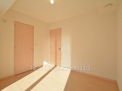 White Tower Hamamatsuchoの写真 ベッドルーム ※3階の同じ間取タイプを撮影。仕様が異なることがあります。
