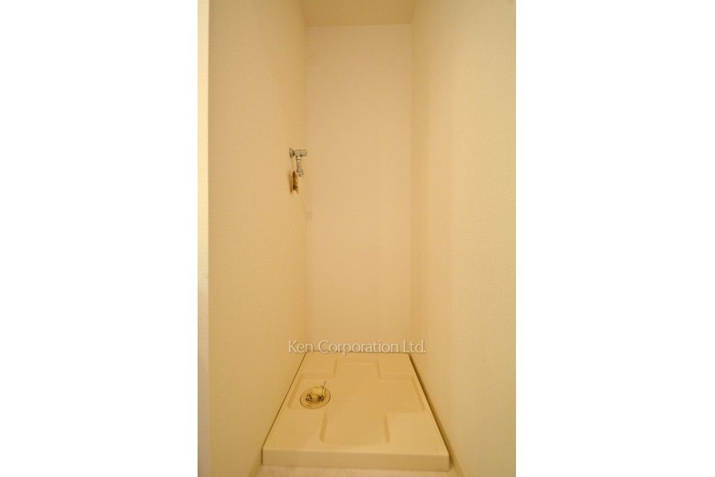 White Tower Hamamatsuchoの写真 洗濯機置き場 ※5階の同じ間取タイプを撮影。仕様が異なることがあります。