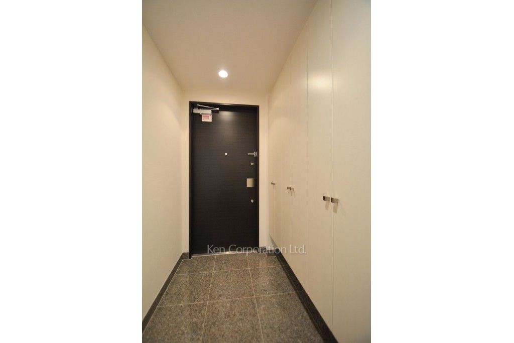 White Tower Hamamatsuchoの写真 玄関 ※5階の同じ間取タイプを撮影。仕様が異なることがあります。