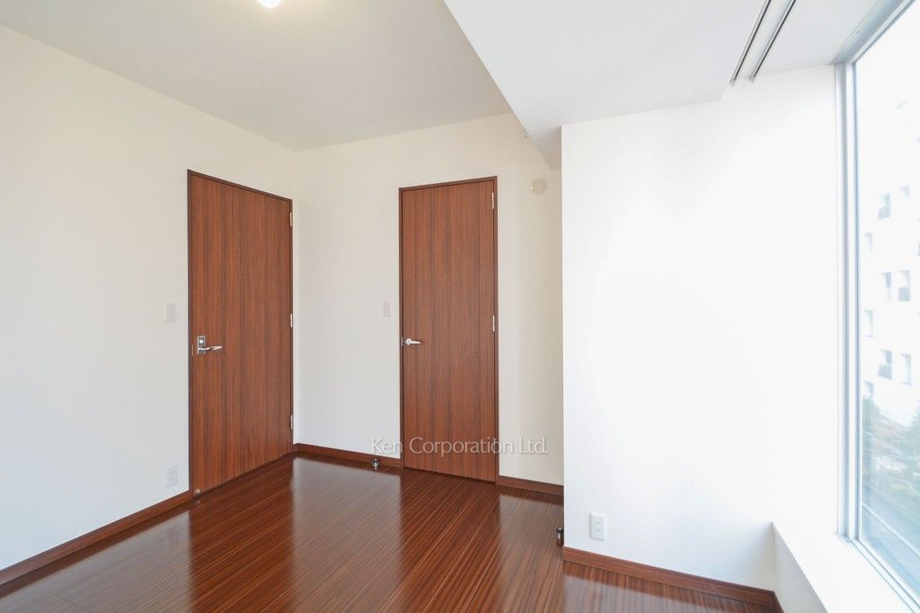 White Tower Hamamatsuchoの写真 ベッドルーム ※5階の同じ間取タイプを撮影。仕様が異なることがあります。