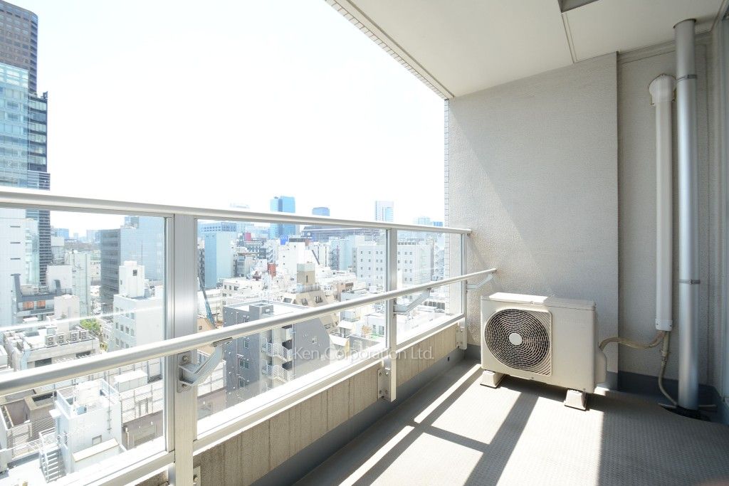 White Tower Hamamatsuchoの写真 バルコニー