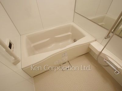 White Tower Hamamatsuchoの写真 バスルーム ※22階の同じ間取タイプを撮影。仕様が異なることがあります。