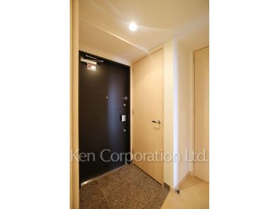 White Tower Hamamatsuchoの写真 玄関