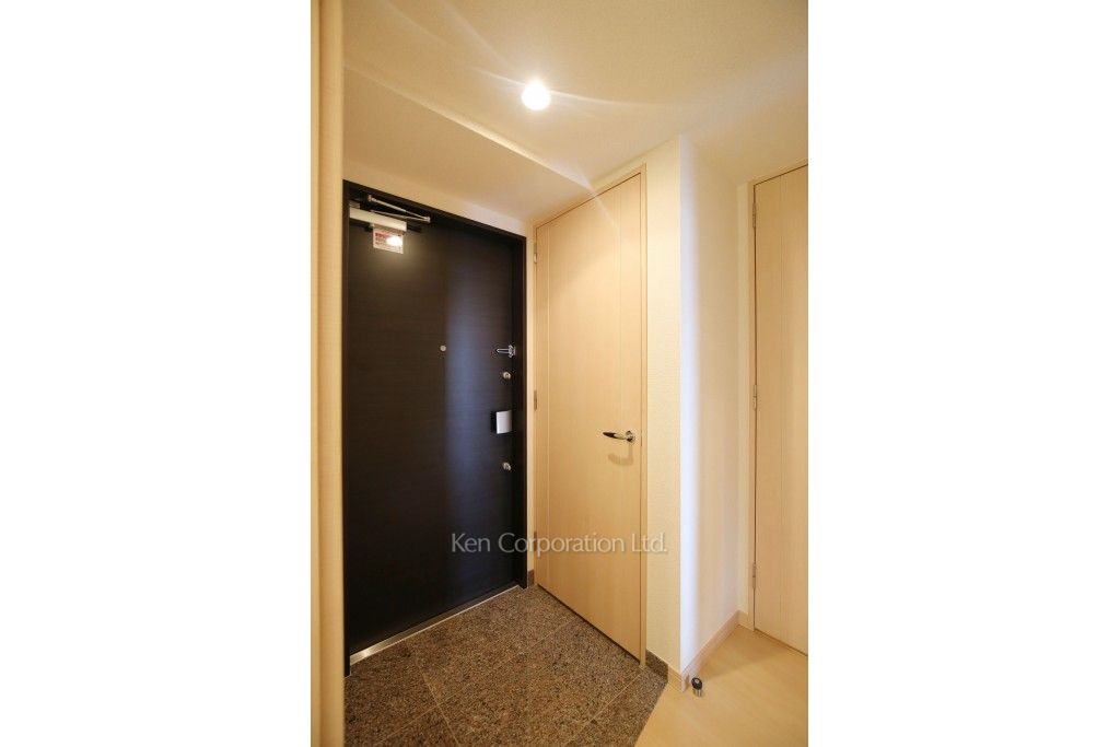 White Tower Hamamatsuchoの写真 玄関