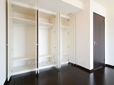 White Tower Hamamatsuchoの写真 クローゼット