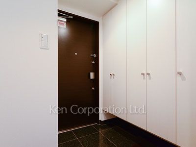 White Tower Hamamatsuchoの写真 玄関