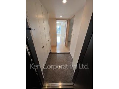 White Tower Hamamatsuchoの写真 玄関