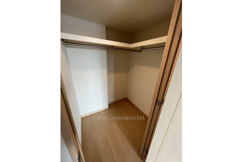 White Tower Hamamatsuchoの写真 クローゼット