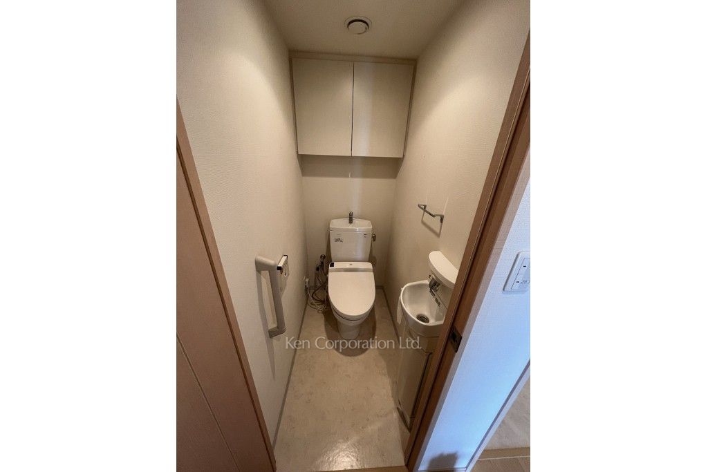 White Tower Hamamatsuchoの写真 トイレ