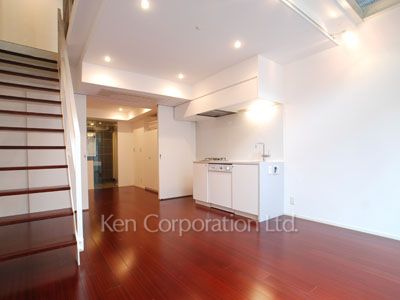 カスタリア初台Ⅱの写真