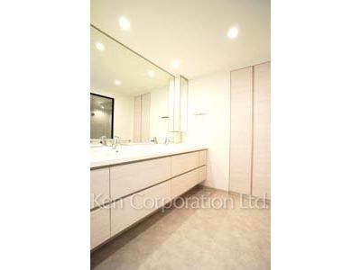 パークキューブ目黒タワーの写真 パウダールーム ※19階の同じ間取タイプを撮影。仕様が異なることがあります。