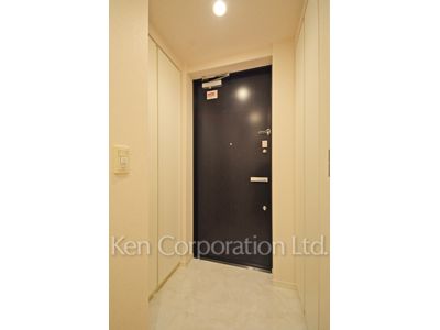 パークキューブ目黒タワーの写真 玄関 ※5階の同じ間取タイプを撮影。仕様が異なることがあります。