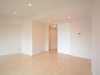 パークキューブ目黒タワーの写真 居室（LDなど） ※5階の同じ間取タイプを撮影。仕様が異なることがあります。