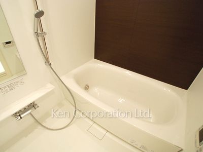 パークキューブ目黒タワーの写真 バスルーム ※4階の同じ間取タイプを撮影。仕様が異なることがあります。