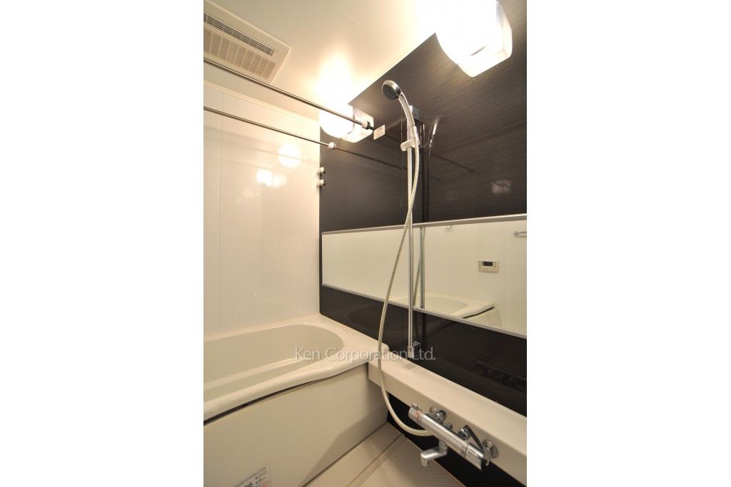 フレンシア外苑西の写真 バスルーム ※5階の同じ間取タイプを撮影。仕様が異なることがあります。