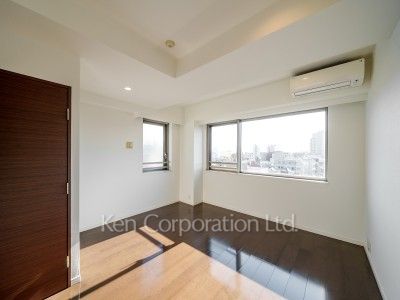 マスターベッドルーム