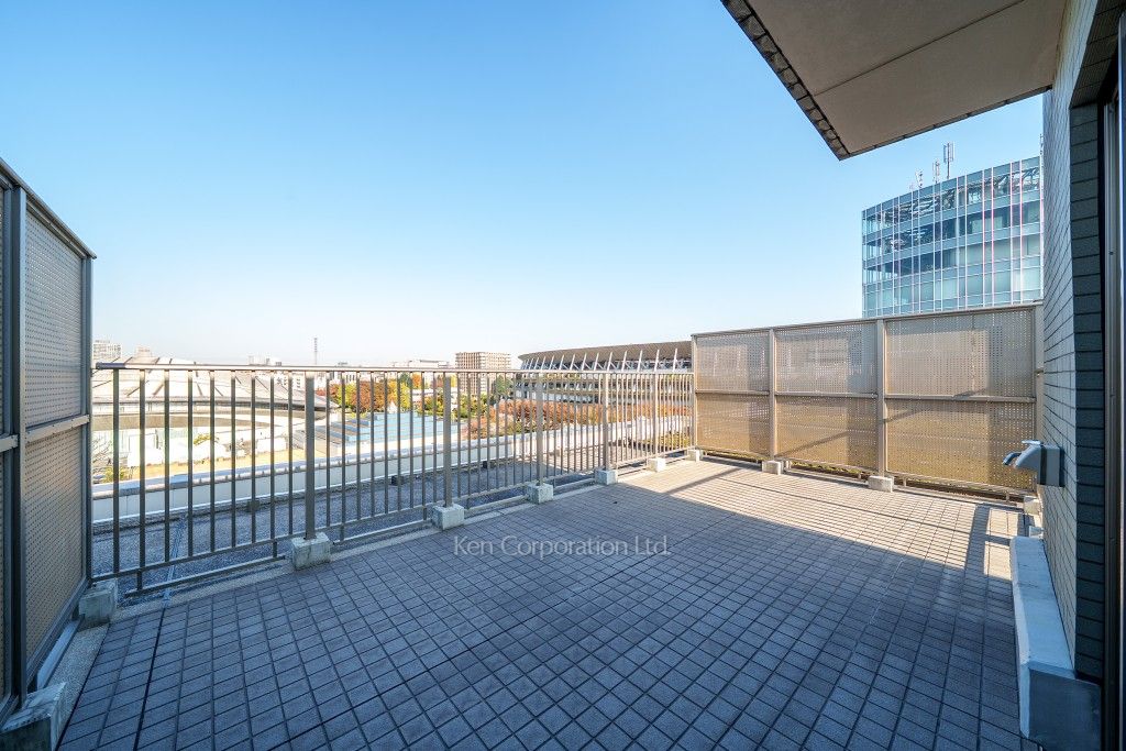 フレンシア外苑西の写真 ルーフバルコニー