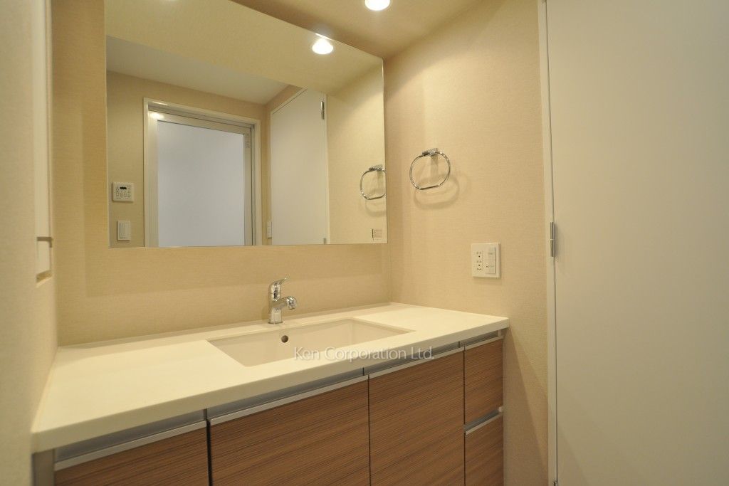 ランテンヌ四谷の写真 パウダールーム ※5階の同じ間取タイプを撮影。仕様が異なることがあります。