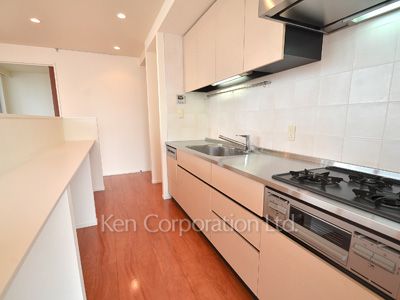 芝浦アイランド ブルームタワーの写真 キッチン ※8階の同じ間取タイプを撮影。仕様が異なることがあります。